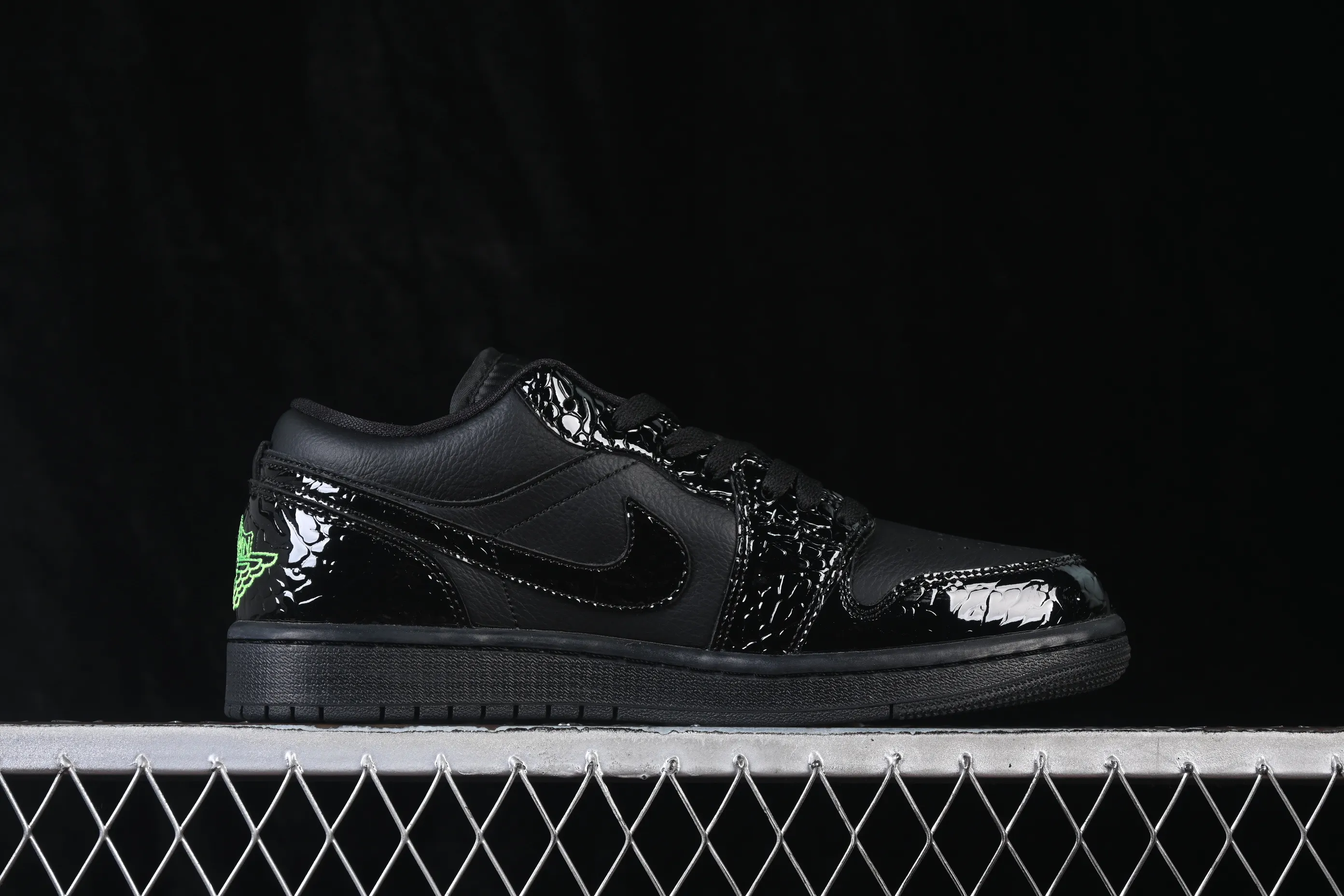 All categories Air Jordan Jordan series basketball shoes Air Jordan 1 Low Air Jordan 1 Low AJ1 Joe 1 low-top retro culture basketball shoes IQ9701-010